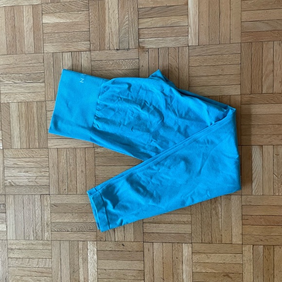 NVGTN Leggings size M - Picture 4 of 8